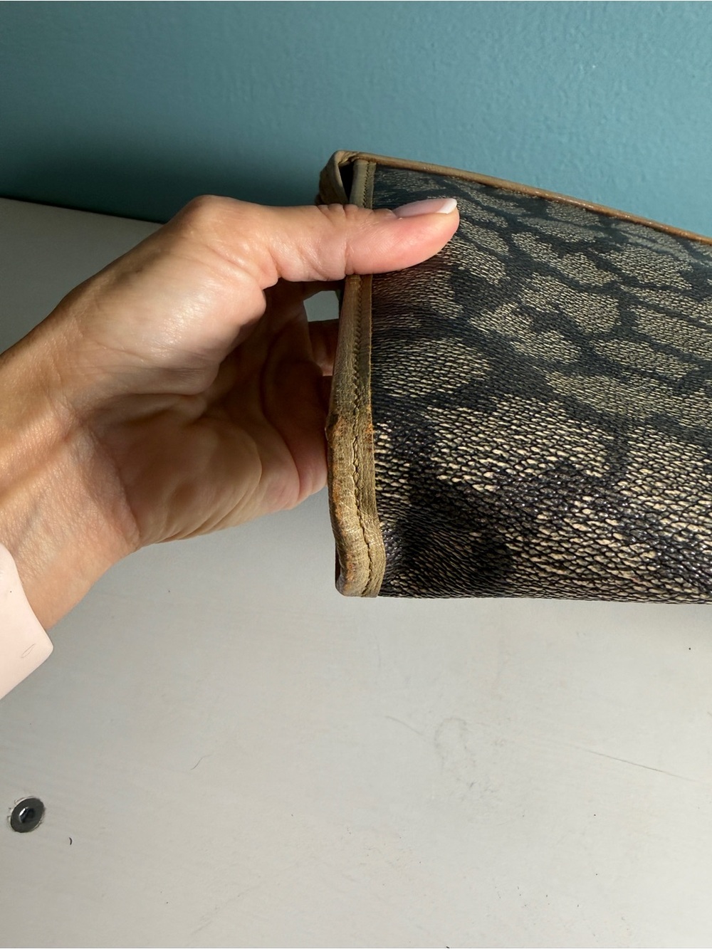 Vintage YSL Yves Saint Laurent Giraffe clutch - Picture 7 of 11
